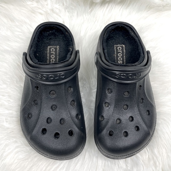 CROCS Shoes - CROCS fuzz Lined black Classic clog  7.0 W 5.0 Men